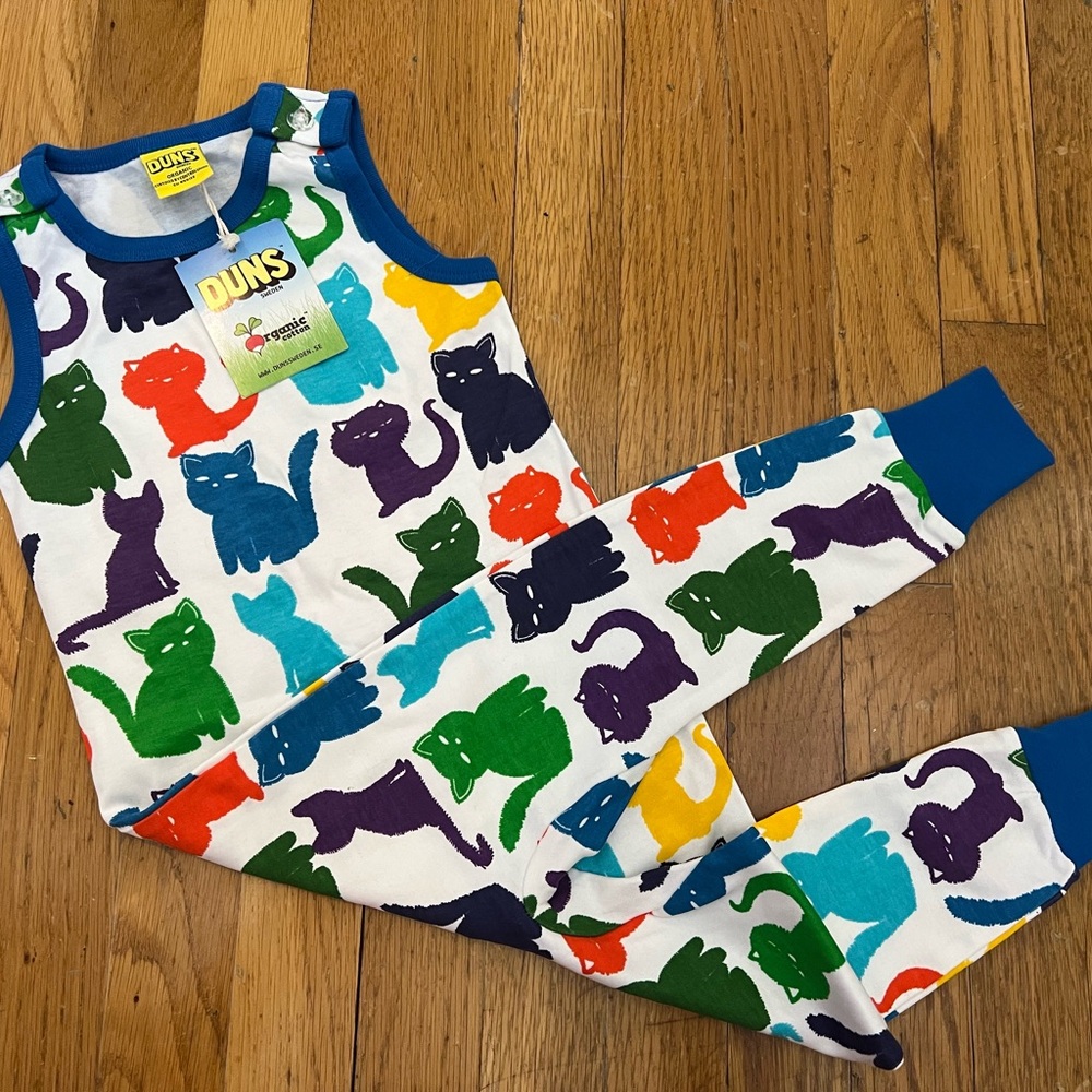 NWT Duns Colorful Cats Playsuit 18-24